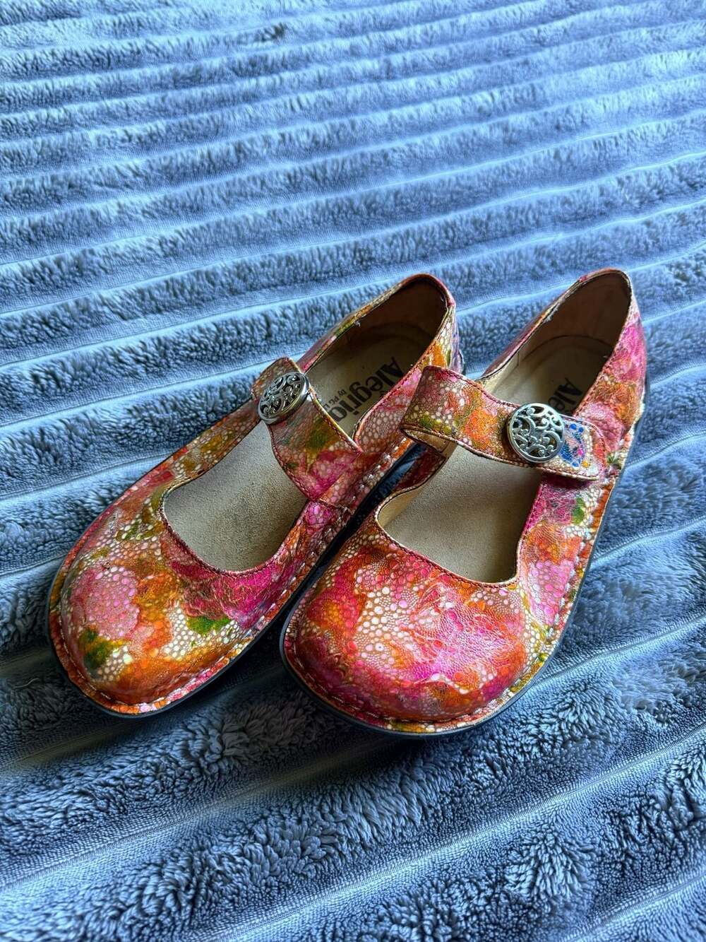 Alegria Women’s Paloma Floral Mary Jane Comfort Shoes Size 36